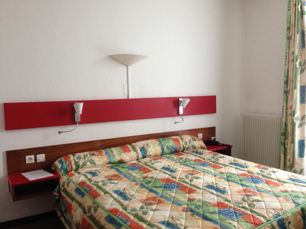 Hotel Union Sarreguemines Bagian luar foto