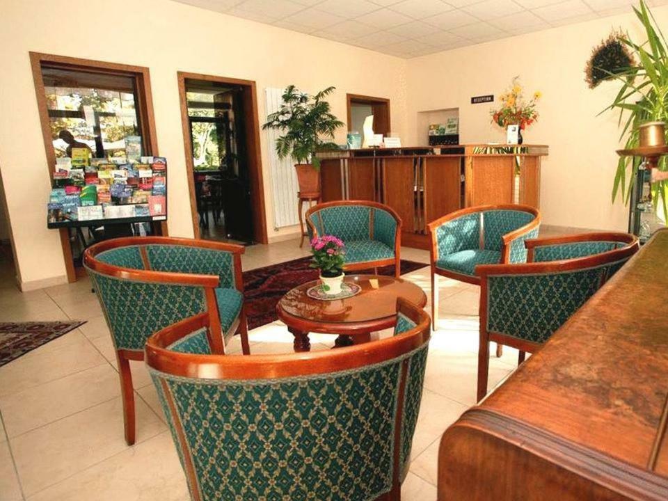 Hotel Union Sarreguemines Bagian luar foto
